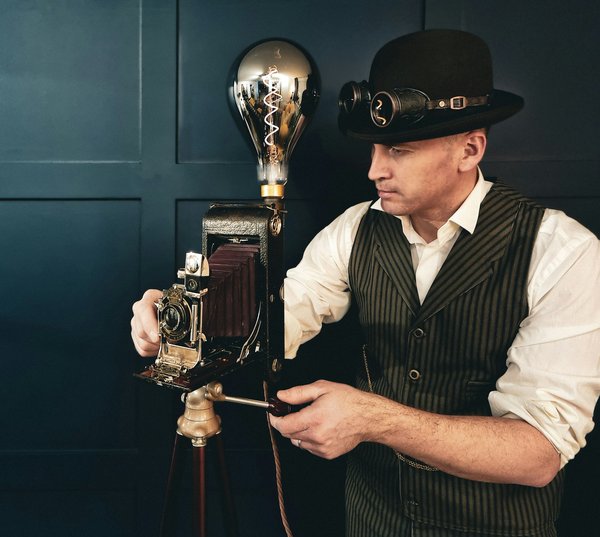 How to Select the Best Fabric Conditioner for Maintaining Vintage Clothing in the UK?